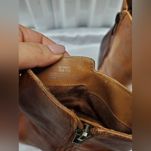 Vince Camuto "Hadley" leather booties - Picture 5 of 15